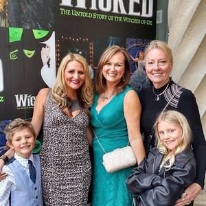 Meet your Posher, Karen